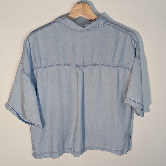 Light Denim Chamois Shirt, No Tags - Picture 3 of 3